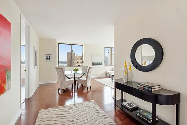 Rented by Oxford Property Group | media 16