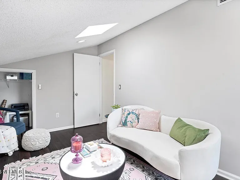 14352 Crystal Cove Dr S — Photo 30