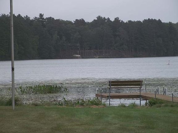 4th image of 7901 Birchwood Dr