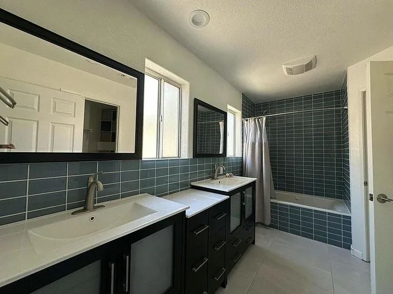 30925 Avenida Juarez — Photo 9