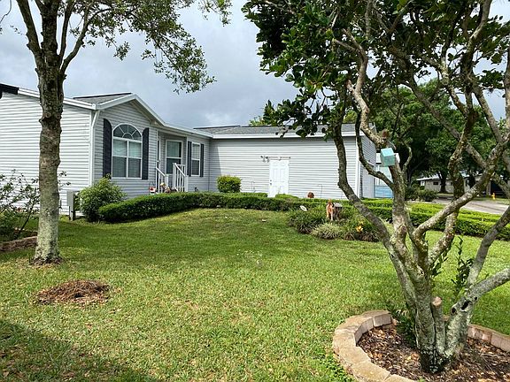 4th image of 419 S Edgewater Dr