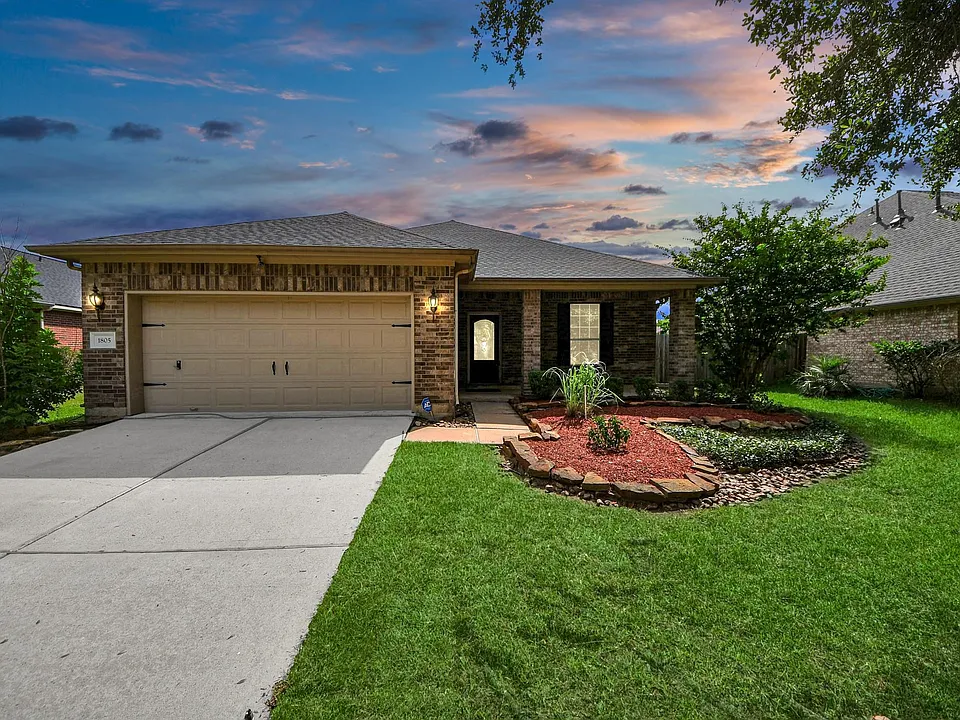 1805 Jasmine Hollow Ln
