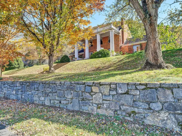 6247 Roanoke Rd, Shawsville, VA 24162