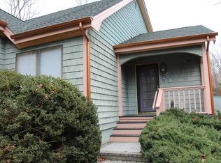 11 Atlantic St, East Hampton, NY 11937