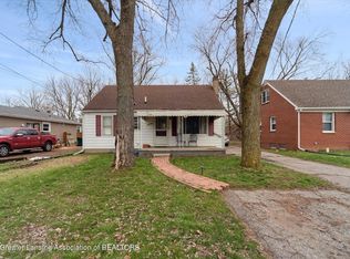 3611 Pleasant Grove Rd, Lansing, MI 48910