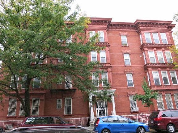 2nd image of 582 Throop Ave