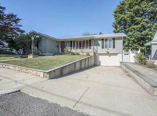 25 Moorland Ave, East Providence, RI 02914