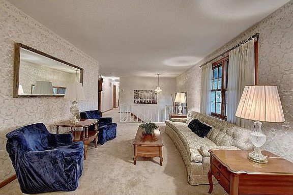 2nd image of 1806 Galen Dr