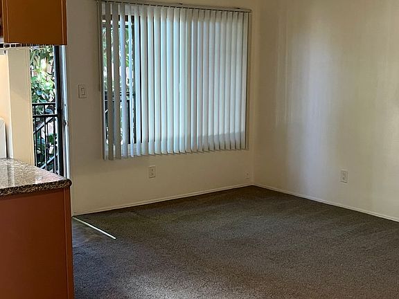 3rd image of 5055 Saratoga Ave #12
