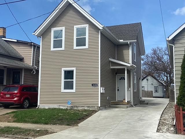 1st image of 3440 Sackett Ave #1