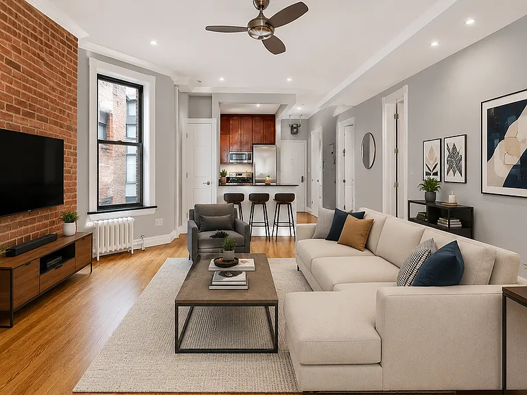 252 Mott St #5F — Photo 1