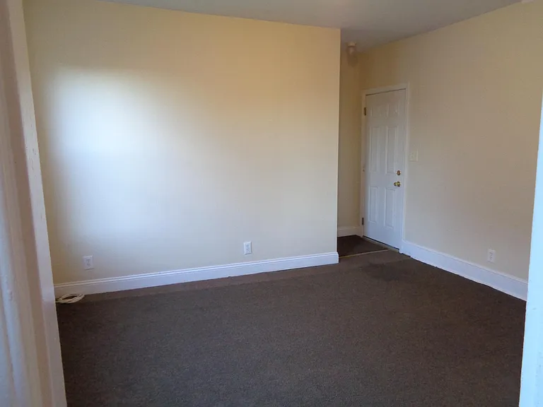 69 Brewster St #3 — Photo 12