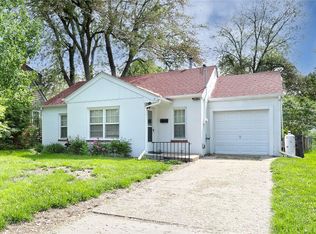 2413 47th St, Des Moines, IA 50310