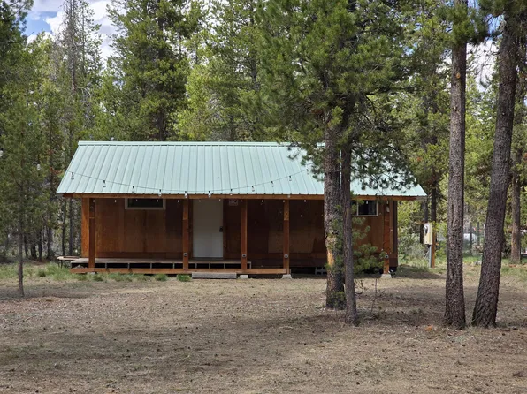 16866 Sun Country Dr, Bend, OR 97707