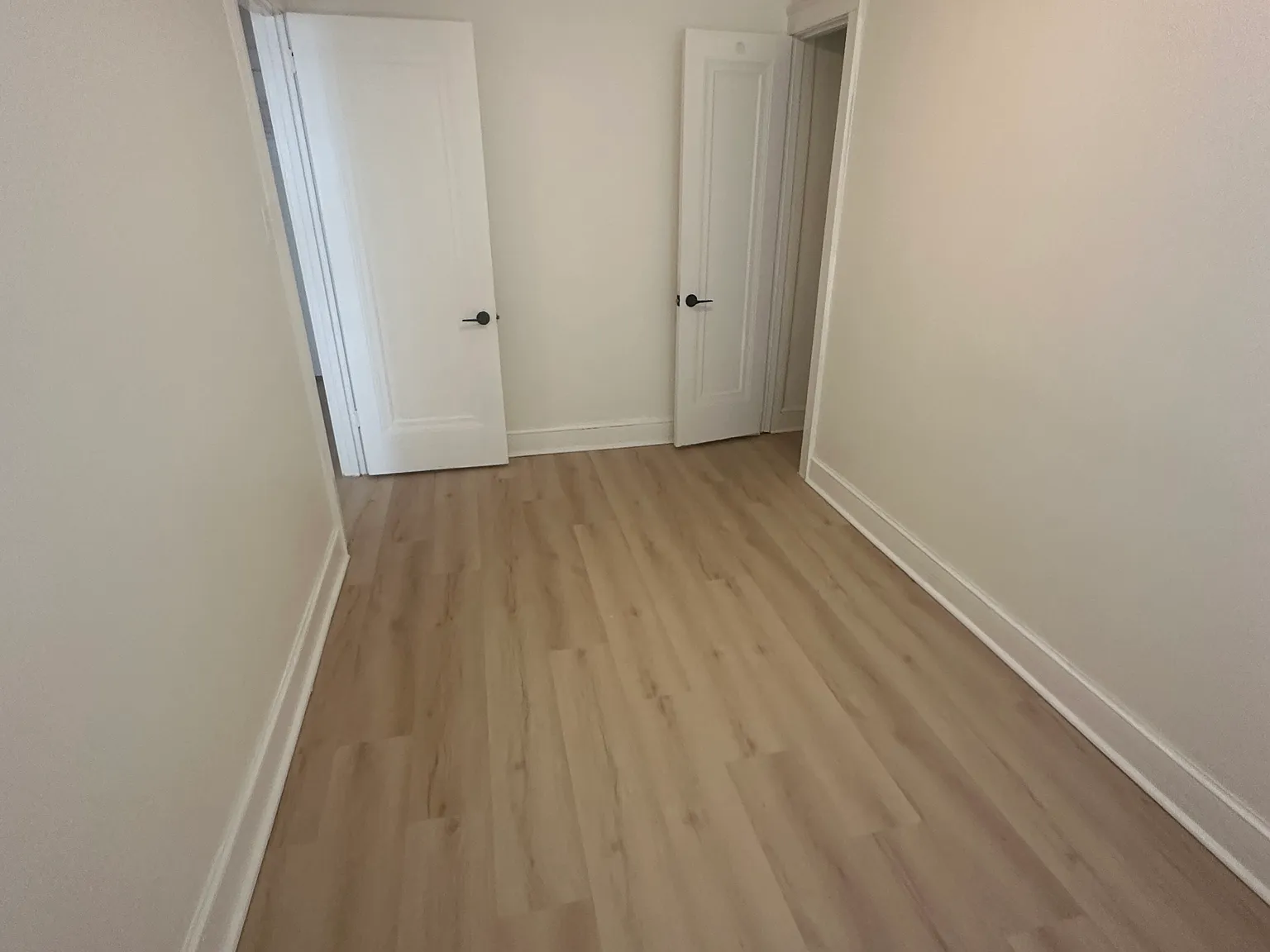 1 bed, 550 sqft, $1,075 — Photo 2