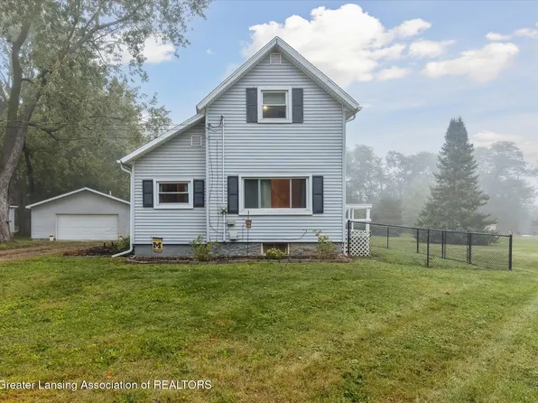 1519 S Lansing St, Saint Johns, MI 48879