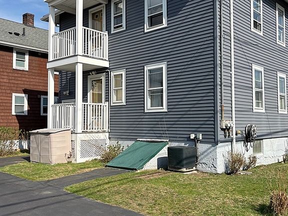 2nd image of 45 Holbrook Rd