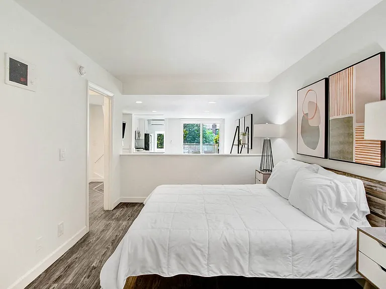 Westwood Village Apartments — Photo 61