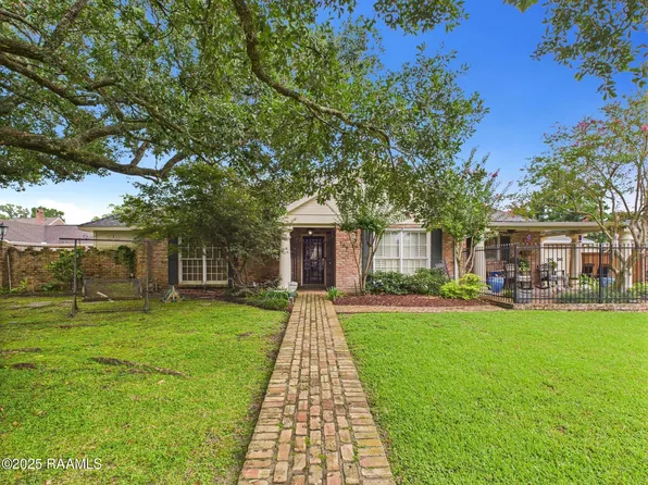 109 Canterbury Rd, Lafayette, LA 70503