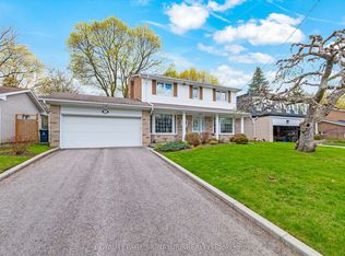 88 Page Ave, Toronto, ON M2K 2B7