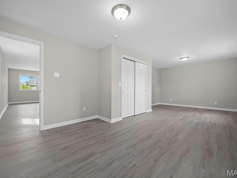 21 Saint Gregory Dr — Photo 9