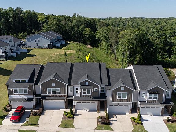 2nd image of 209 Deardom Way