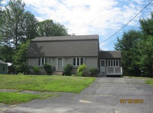 1 Inner Cir, Biddeford, ME 04005