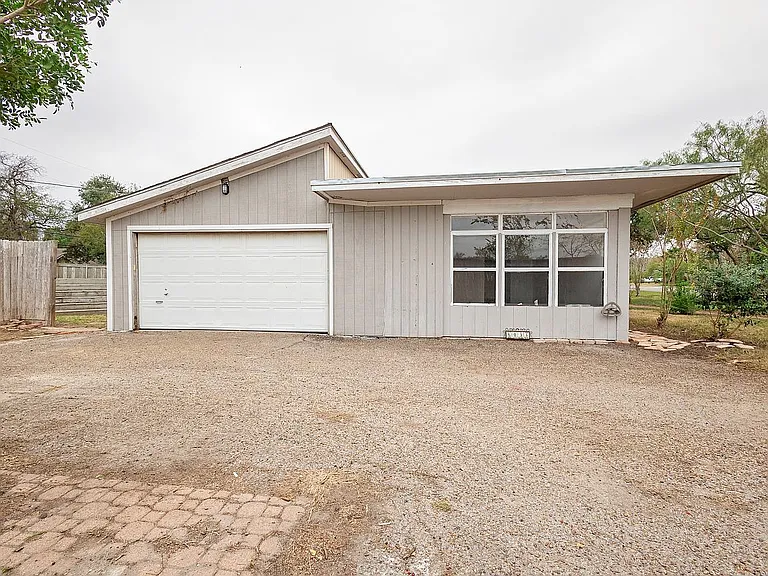 6033 Rio Vista Ave — Photo 16