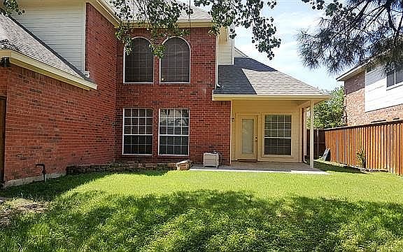 4th image of 7612 Clark Springs Dr