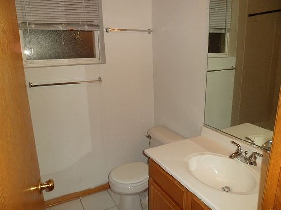 5th image of 1420 W Ohio St APT 03