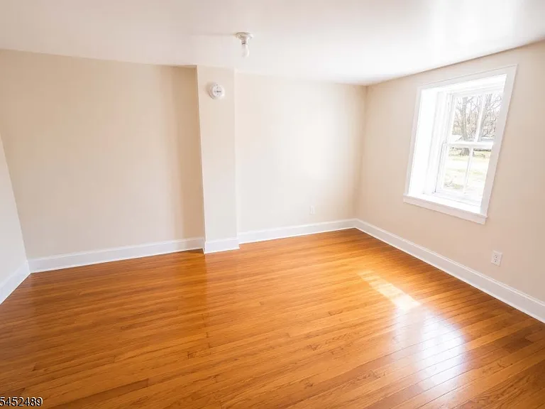 110 Van Syckels Rd — Photo 12