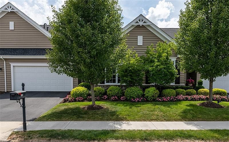 1st image of 316 Patriot Ln