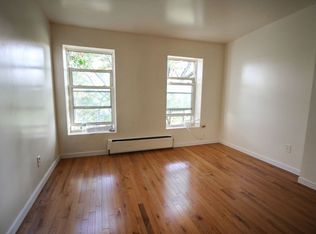 168 Hart St #2L, Brooklyn, NY 11206