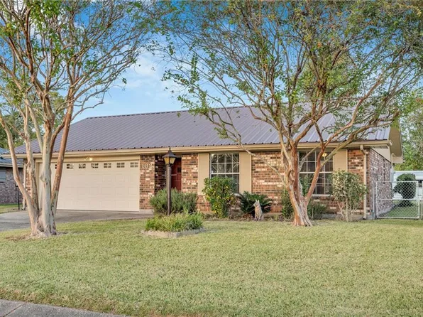 102 Flowerwood Ct, Luling, LA 70070