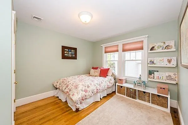47 Newland Rd — Photo 5