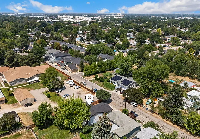 4327 W Grover St — Photo 32