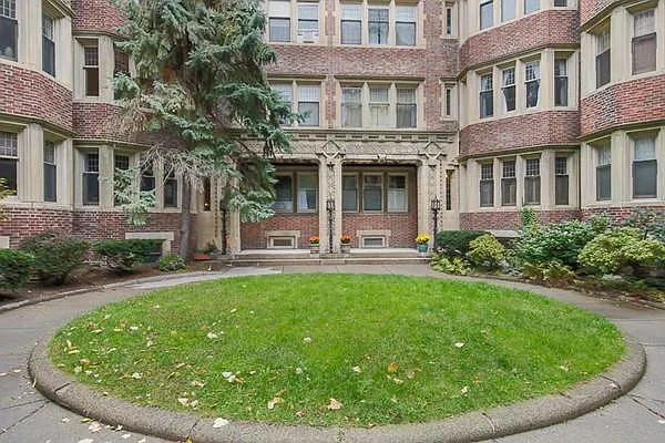 10 Dana St #215 — Photo 2
