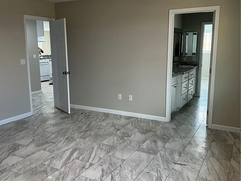 16550 Olive St #105 — Photo 8