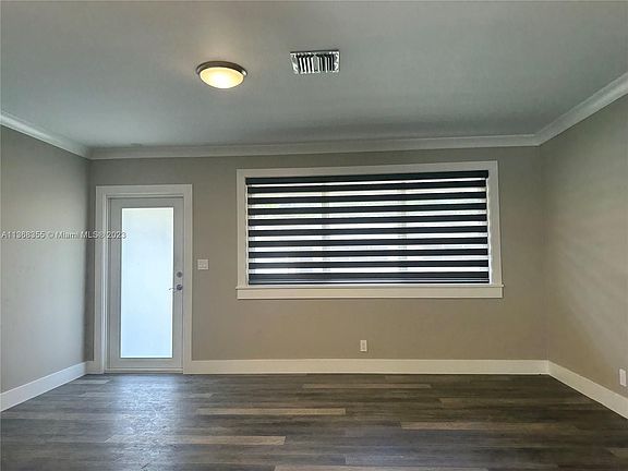 3rd image of 4131 SW 54th Ct #1-2