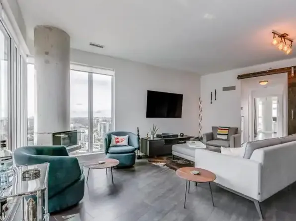150 E Liberty St, Toronto, ON