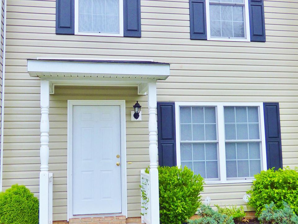 102 12th St Grottoes, VA, 24441 Apartments for Rent Zillow