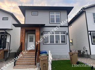 3218 Green Brook Rd #B, Regina, SK S4V3R2