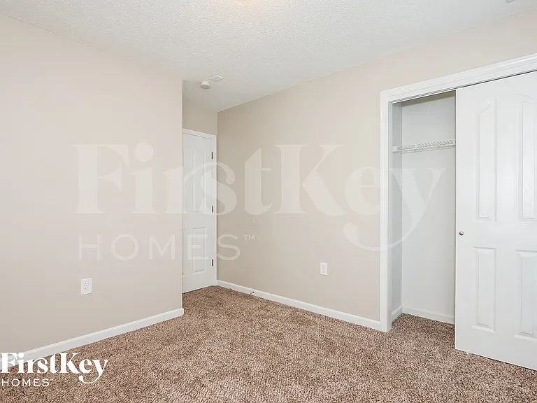 7017 Blithe Low Pl — Photo 12