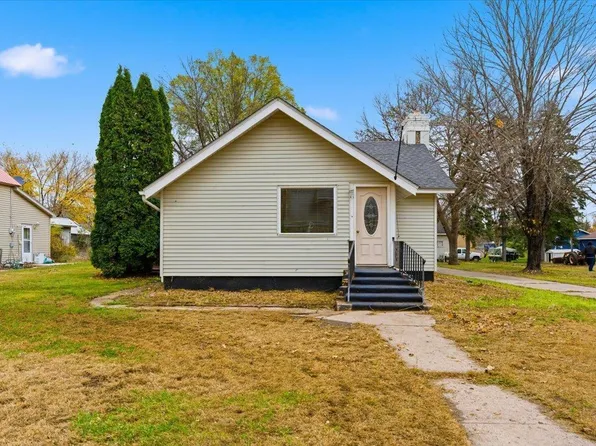 420 Pleasant Ave S, Brooten, MN 56316