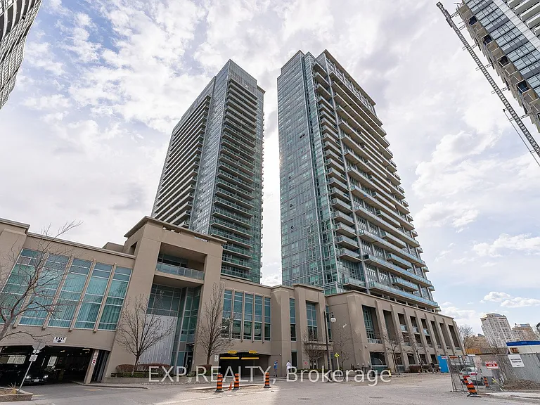 165 Legion Rd N #422 — Photo 2