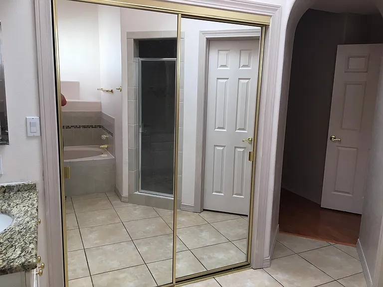 11904 Summertree Rd NE — Photo 24