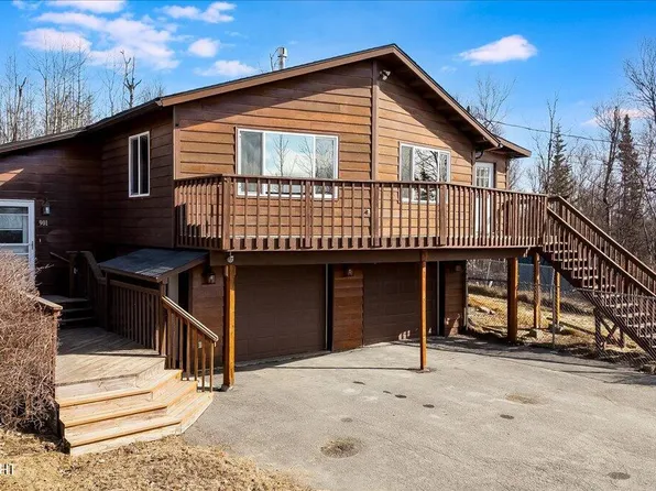 901 N Shenandoah Dr, Palmer, AK 99645
