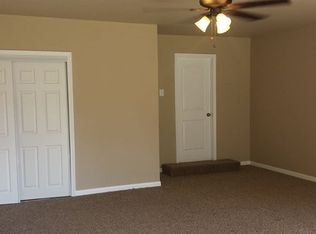 1232 W Fm 813, Palmer, TX 75152