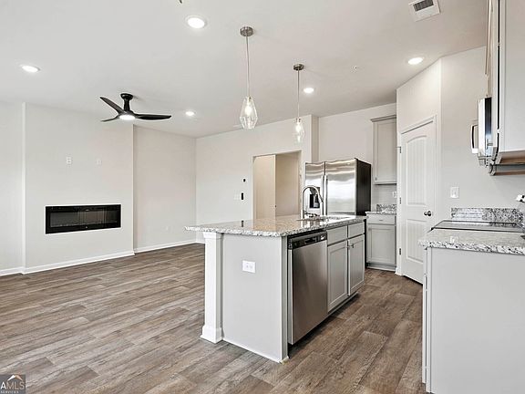 6th image of this home