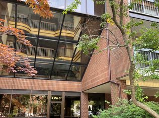 1265 Beacon St APT 303, Brookline, MA 02446